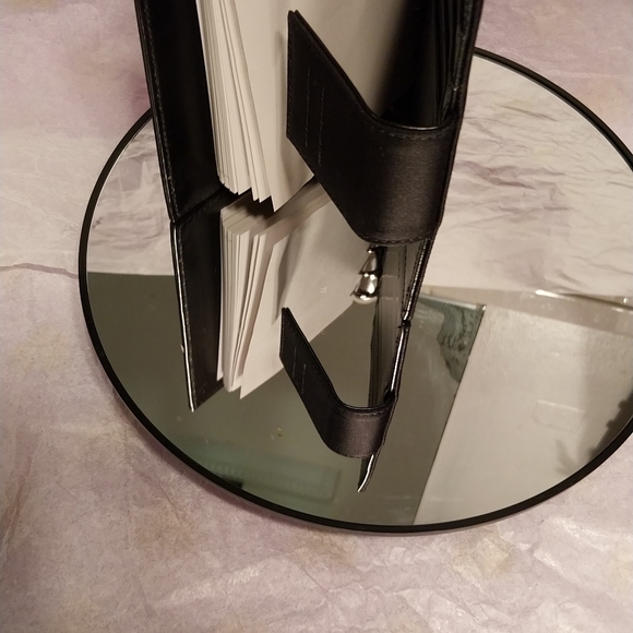 Authentic Prada Agenda/Passport Holder - Picture 16 of 17